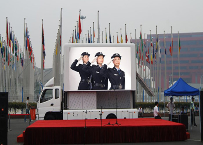 China Silent Mobile Truck Led Display Panel , Led Mobile Billboard Great Waterproof factory