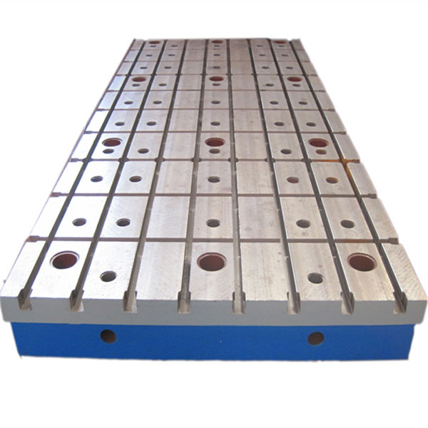 China Welding Use Cast Iron Bed Plates 3000 X 2000mm HT200-300 High Hardness factory