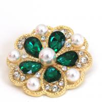 China Golden round pearl brooch , womens brooch pins Petal Shape 4.8cm Size factory