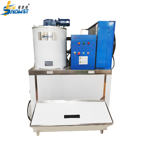 Quality 1Ton Small Water Cooled SS304 Commercial Freshwater Flake Ice Machine For Supermarket for sale