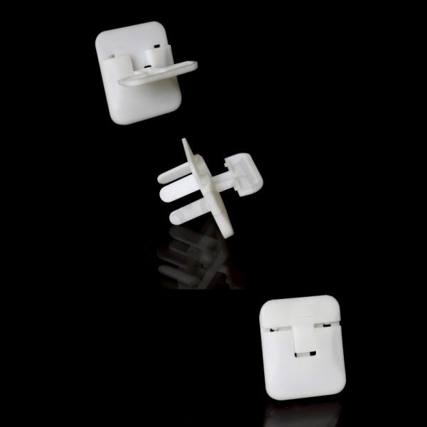 Quality Nontoxic Removable Outlet Plug Protectors , Multifunctional Socket Safety Covers for sale