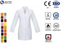 China Long Sleeve Disposable Medical Workwear Notched Collar Three Pockets factory