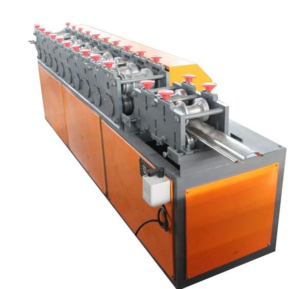 Quality Fully Automatic 0.7-1.0mm Thickness Galvanized Steel Shutter Door Roll Forming Machine With 12 Forming Groups for sale