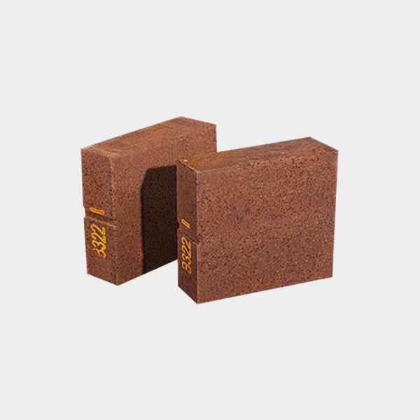Quality 1450°C Magnesite Refractory Bricks Magnesia Iron Spinel Brick For Cement Rotary Kiln Furnace for sale