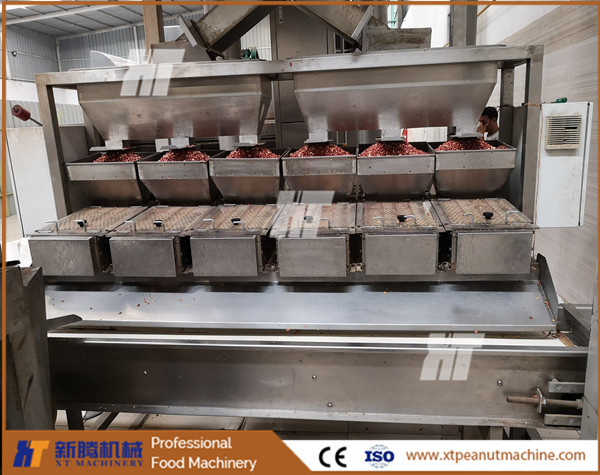 Quality Automatic Peanut Blanching Machine Red Skin Peanut Blancher Machinery 400KG/H for sale