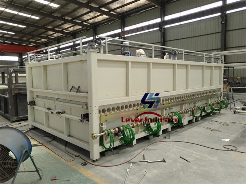 China Low e Glass Tempering Furnace with Convection heating Glass tempering equipment factory