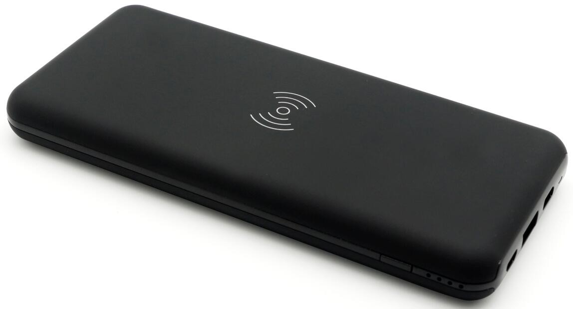 China Qi certified wireless charging power bank 10,000mAh with Type C fast charging , charge your phones wirelessly factory