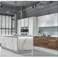 China Antifouling Stone Kitchen Cabinets Waterproof White Cabinets White Quartz Counter factory