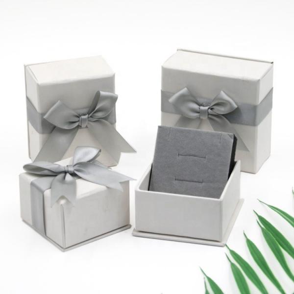Quality Jewelry Packaging Pantone Paper Gift Boxes With Lids FSC Certificate for sale