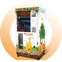 Quality OEM Healthy Food Fresh Juice Vending Machine For Street Hotel Subway Station for sale