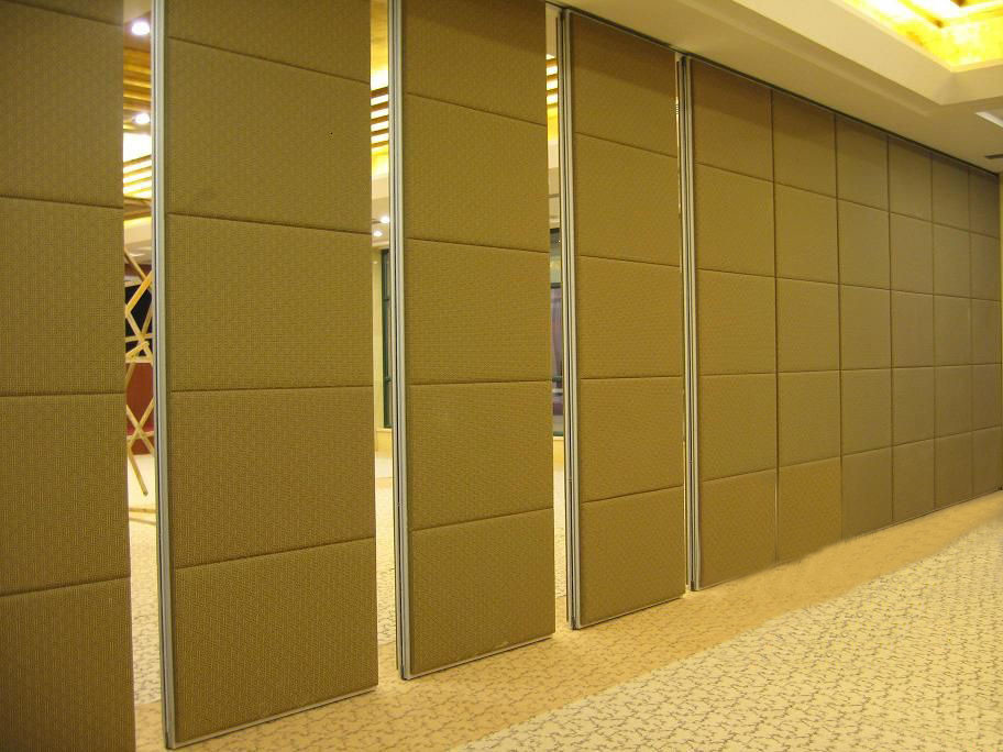 China Hotel Leather Surface Acoustic Room Dividers , Panel Thickness 65 mm factory