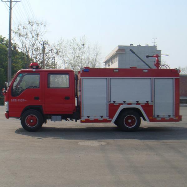 Quality 100P ISUZU Fire Fighting Truck Light Duty 98hp 3000kg Max Load for sale