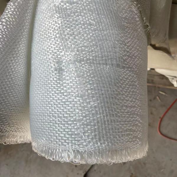 Quality 1000N/5cm Tensile Strength Fiberglass Cloth Roll Weave for sale