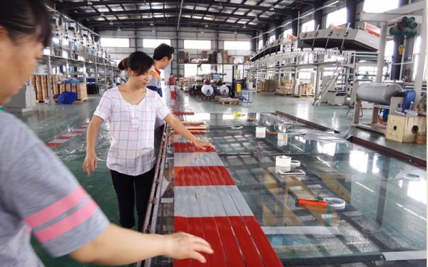 China Hefei Lu Zheng Tong Reflective Material Co., Ltd. manufacturer