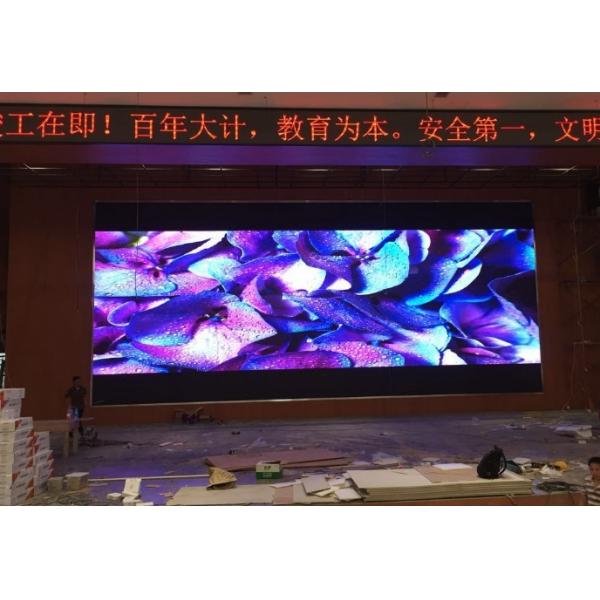 Quality RoHs 64x48cm LED Wall Cabinet Thinnest P2 Indoor Led Display 40 Scan FCC CCC for sale