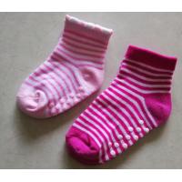 China Anti Slip Thermal Custom Baby Socks , Funky Non Skid Striped Baby Socks factory
