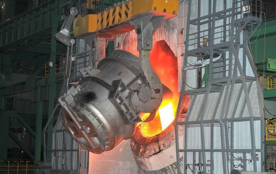 China Steel Iron Electric Smelting Furnace Metallurgy Machine Metal Foundry Melting factory