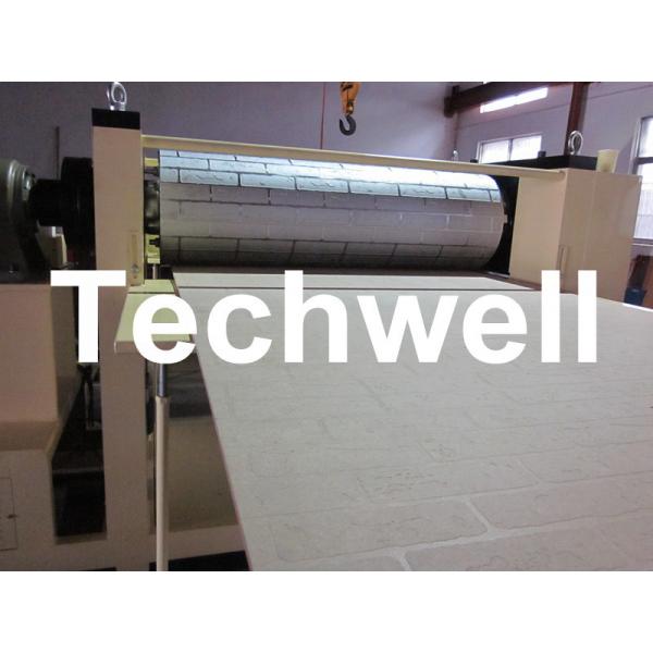 Quality Pattern Carved Depth 0.4 - 0.7mm MDF Panel Embossing Machine With Speed for sale
