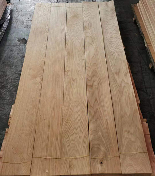 Quality 190mm Wood Flooring Veneer 8% Moisture Plain Sliced White Oak for sale