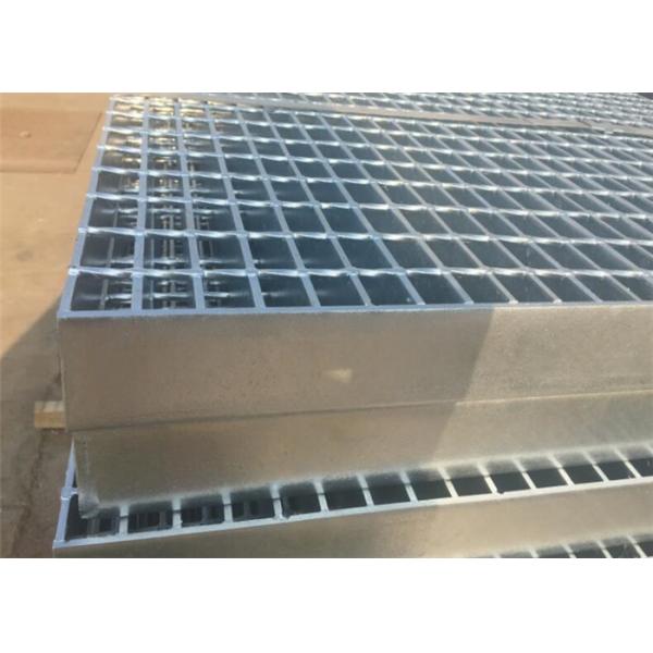 Quality Square / Rectangular Steel Walkway Grating Surface Treatment Thickness 0.3-0.8mm for sale