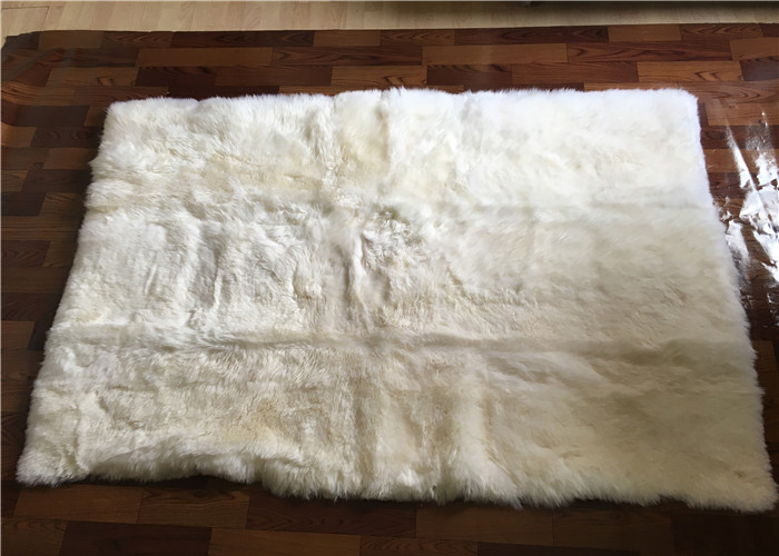 China Long Lambswool Large Sheepskin Area Rug Thick For Living Room Baby Play for sale
