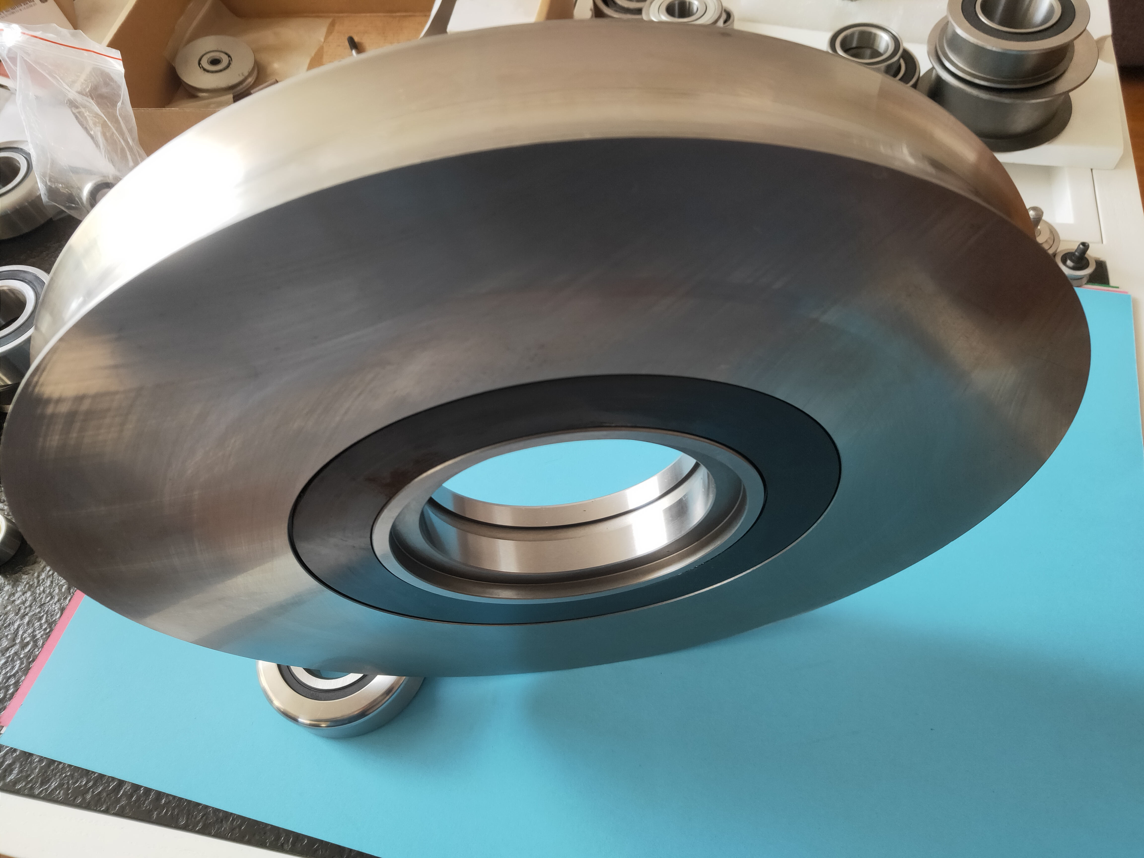 China Customized Smooth Feeling Ball Bearing Slewing Ring , Small Turntable Bearing factory