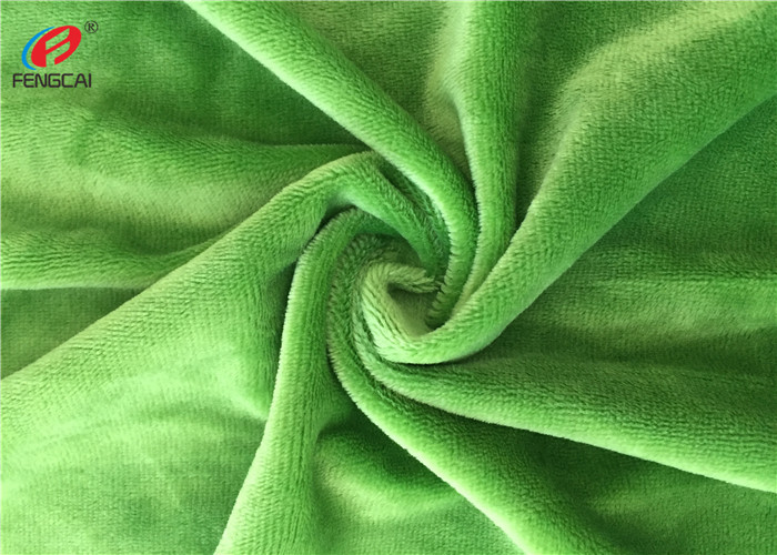 China 230GSM 3MM Pile Soft Velboa Knitted Fabric Polyester Minky Plush Fabric factory