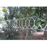 China Anti Theft  Concertina Razor Wire Fence , Flat Loop BTO 22 Razor Wire factory