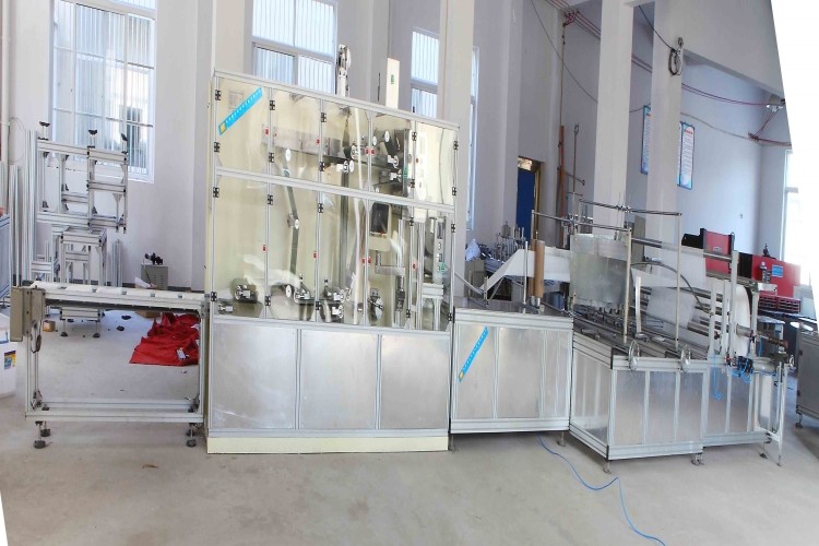 China 380V Disposable Woven Fabric Machine , 8.5KW Non Woven Slitting Machine factory