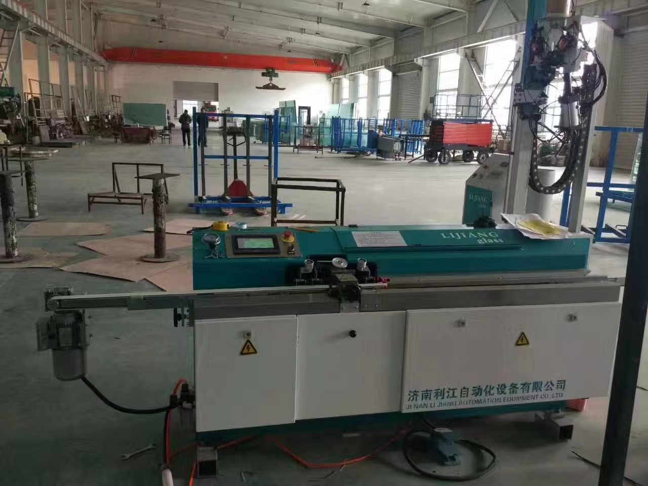 China Custom Made Butyl Extruder Machine For Spreading Aluminum Spacer Frames factory