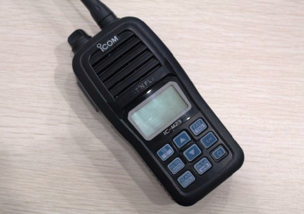 China icom M23 Marine Radio VHF Waterproof Walkie Talkie XP67 factory