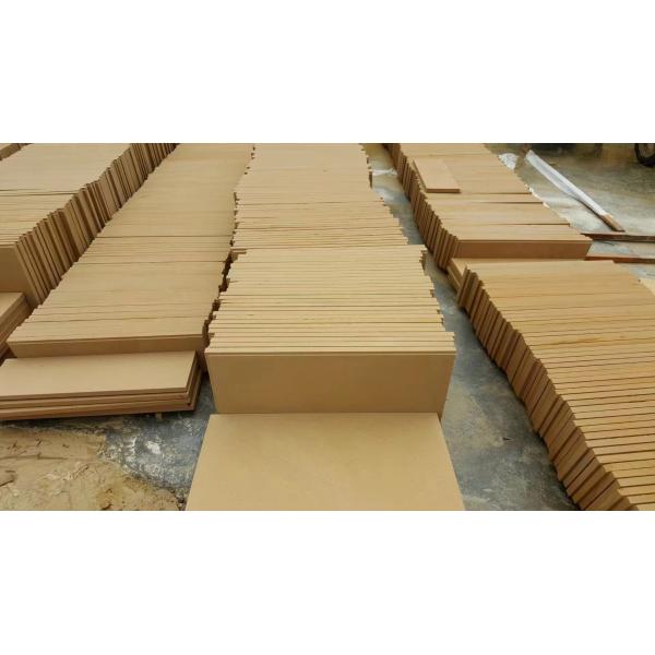 Quality Tumbled Finishing Rough Natural Sandstone Slabs Weathering Resistant for sale