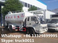China forland RHD mini bulk lickstock and poultry feed transported truck for sale, best price 4tons animal feed pellet truck factory