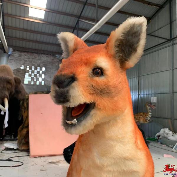 Quality 1.8m Realistic Animatronic Animals Kangaroo For Theme Park for sale