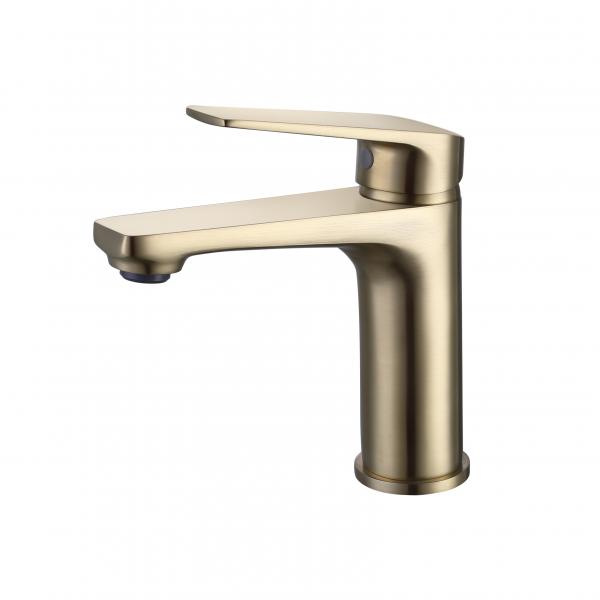 Quality Solid Brass Bathroom Basin Faucets Hot and Cool Chrome Surface Wash Basin Mixer for sale