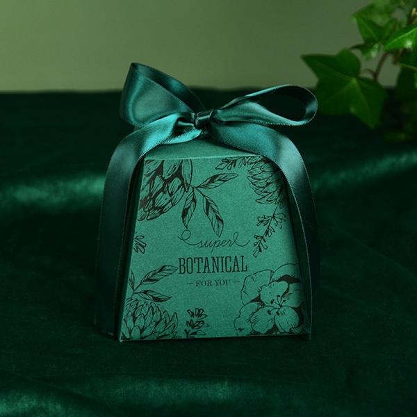 Quality FSC Certificate Green Foldable Gift Boxes Withe Ribbon For Chocolate for sale