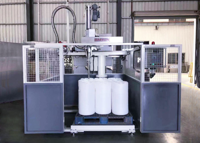 China 25L/60L/200L/IBC Visual Positioning Auto Pallet  Filling Machine With Fence for sale