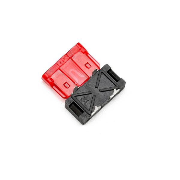 Quality Standard Blade Fuse Holders PCB Installation ATO 32V DC Fuse Block for sale