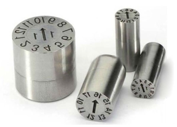 Quality SUS420 S136 Precision Mold Parts Interchangeable Date Stamp Recycling Code for sale