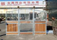 China European Style Horse Stall Fronts Hot Dip Galvanized With Swing Feeder factory