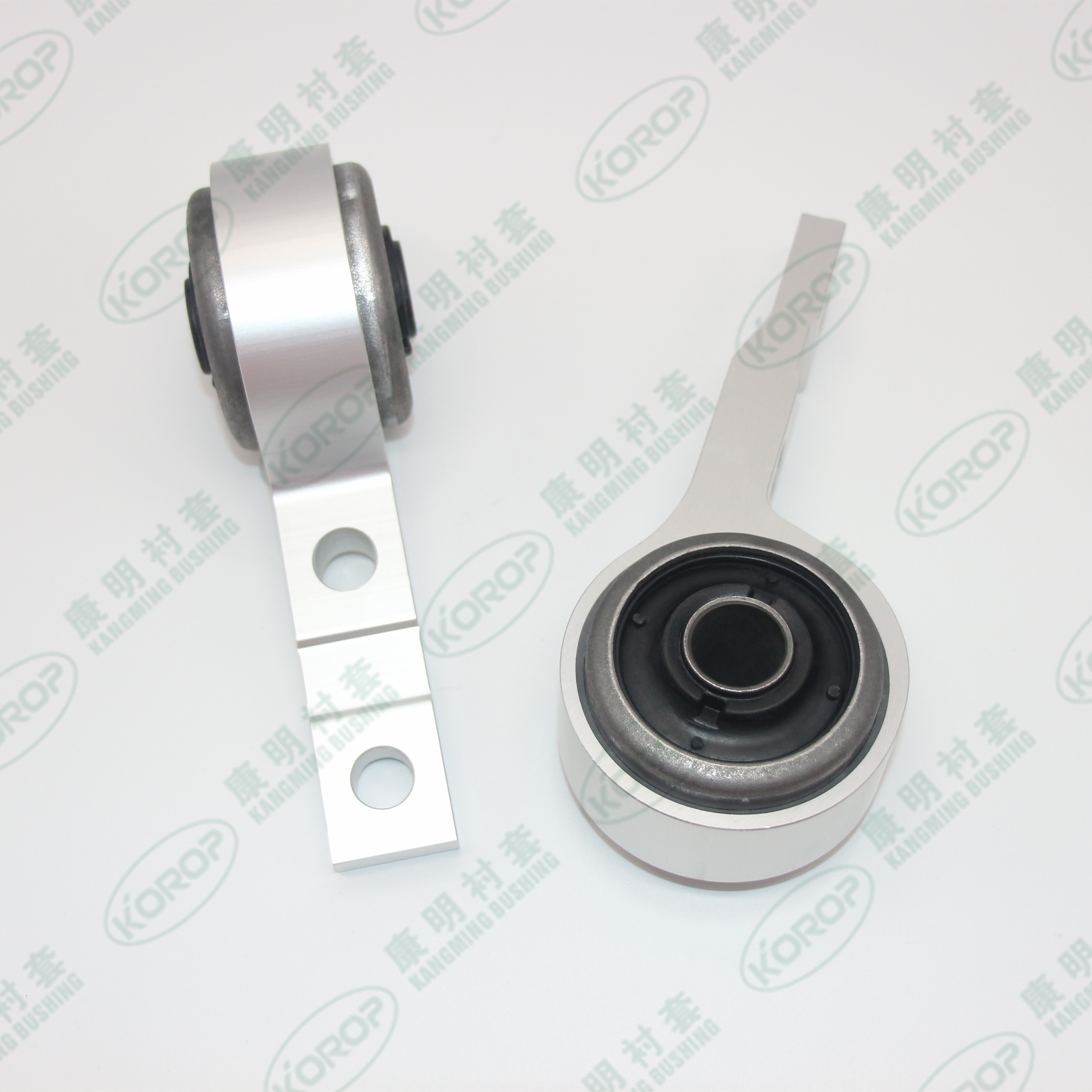 China 54500-CN002 54500-CN00C Nissan Control Arm Bushing 54501-9W20C Front Axle Arm for sale