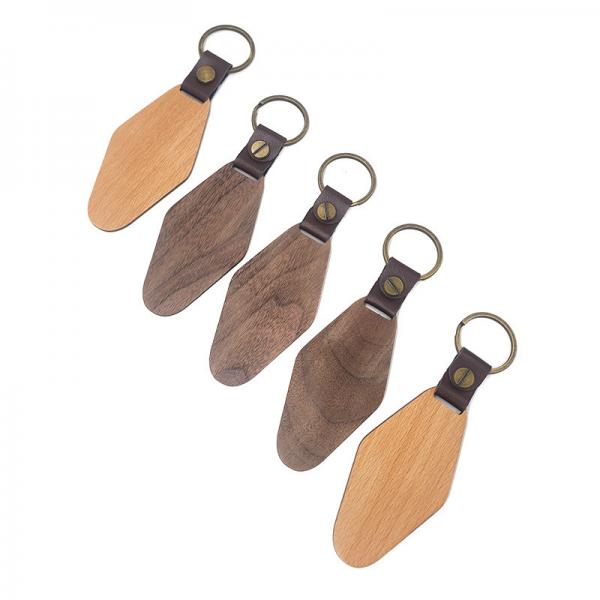 Quality Customized Rhombus Wooden Keychain 14g Personalized Engraved Watel Walnut for sale