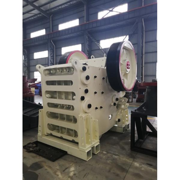 Quality Riverstone Basalt Jaw Crusher 250Kw Limestone Crushing Equipment for sale