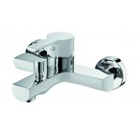 Quality Chrome-plated and white color Single-lever Bath Mixer Tap Wall Mounted Brass for sale