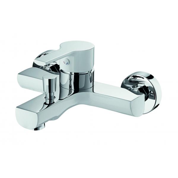 Quality Chrome-plated and white color Single-lever Bath Mixer Tap  Wall Mounted Brass for sale