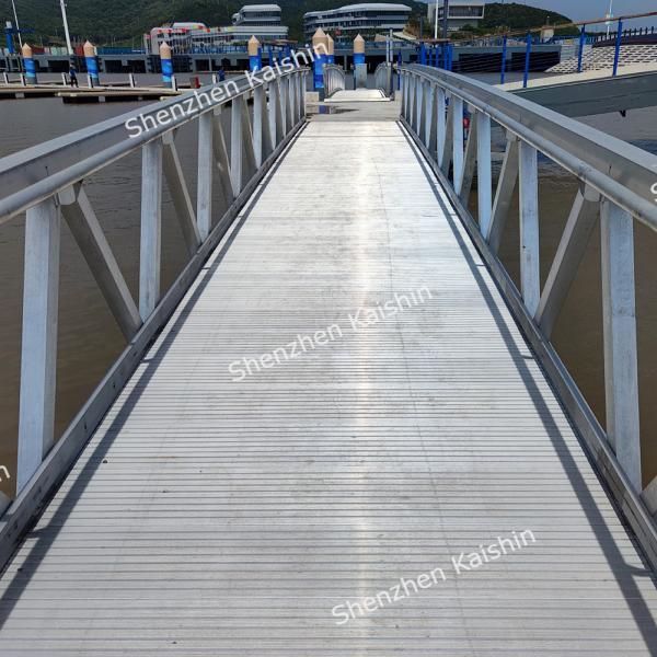 Quality Marine Aluminium Gangway Anti Skid Walkway Floating Bridge / Floating Pontoon for sale