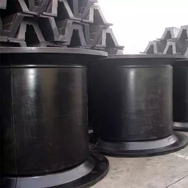 Quality Marine Cell Ship Rubber Fender Height 3000mm CL800H For Dock And Jetty for sale
