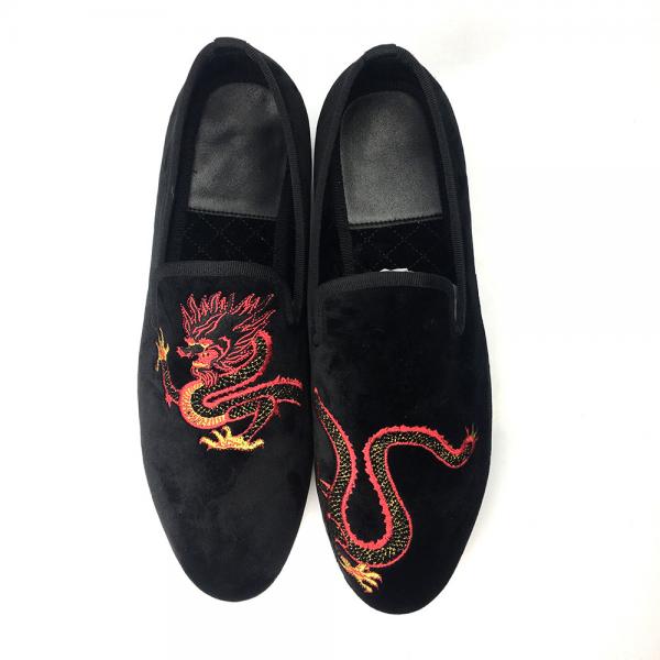 Quality Lightweight Mens Black Suede Shoes / Loafers With Red Leather , Tassel Dragon Shoes Factory for sale