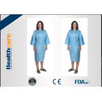 China PP 20Gsm Disposable Isolation Gowns 115x127cm , Disposable Hospital Theatre Gowns for sale