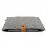 China 100% Felt Lightweight Padded Laptop Bag / Sleeve Metal Button Closure Grey Color factory
